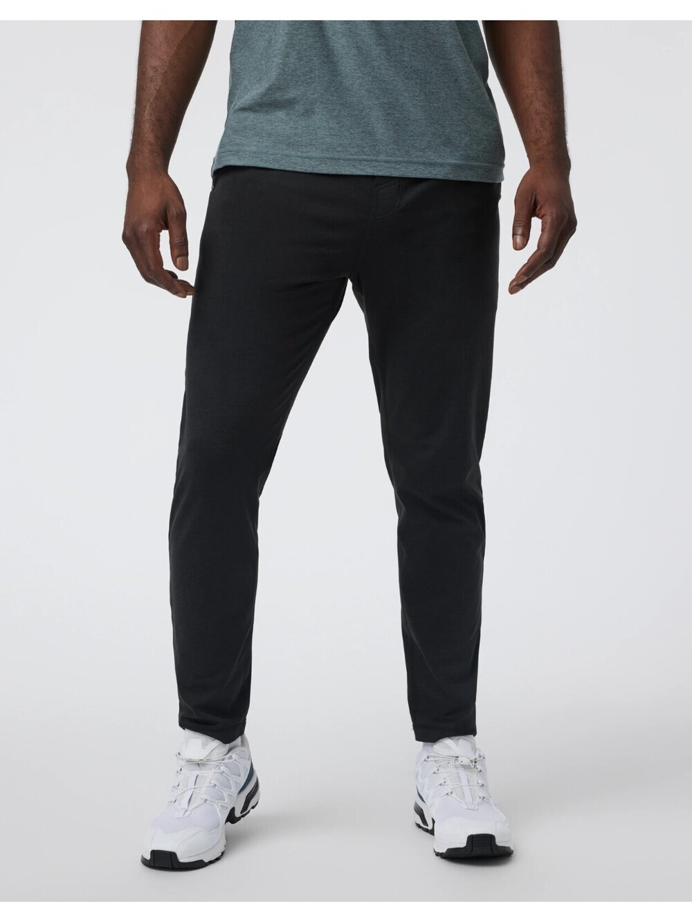 Vuori Coronado Pant Men's Small Black Performance Stretch Jogger Travel Pants